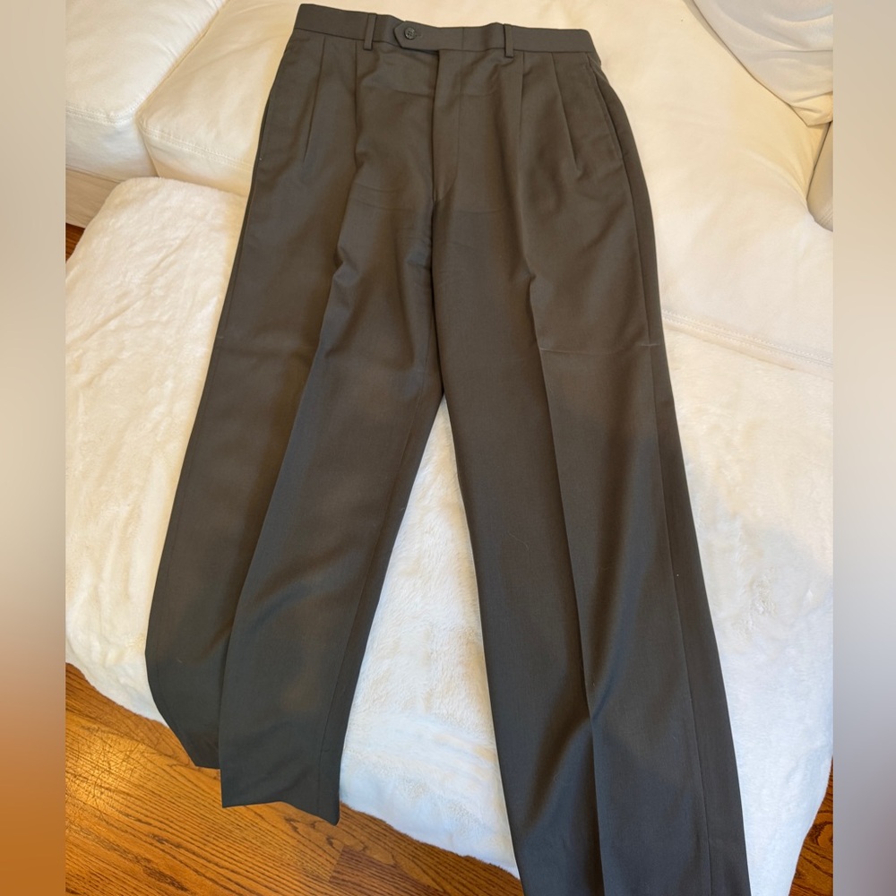 Andrew Fezza Olive Suit - Picture 5 of 6